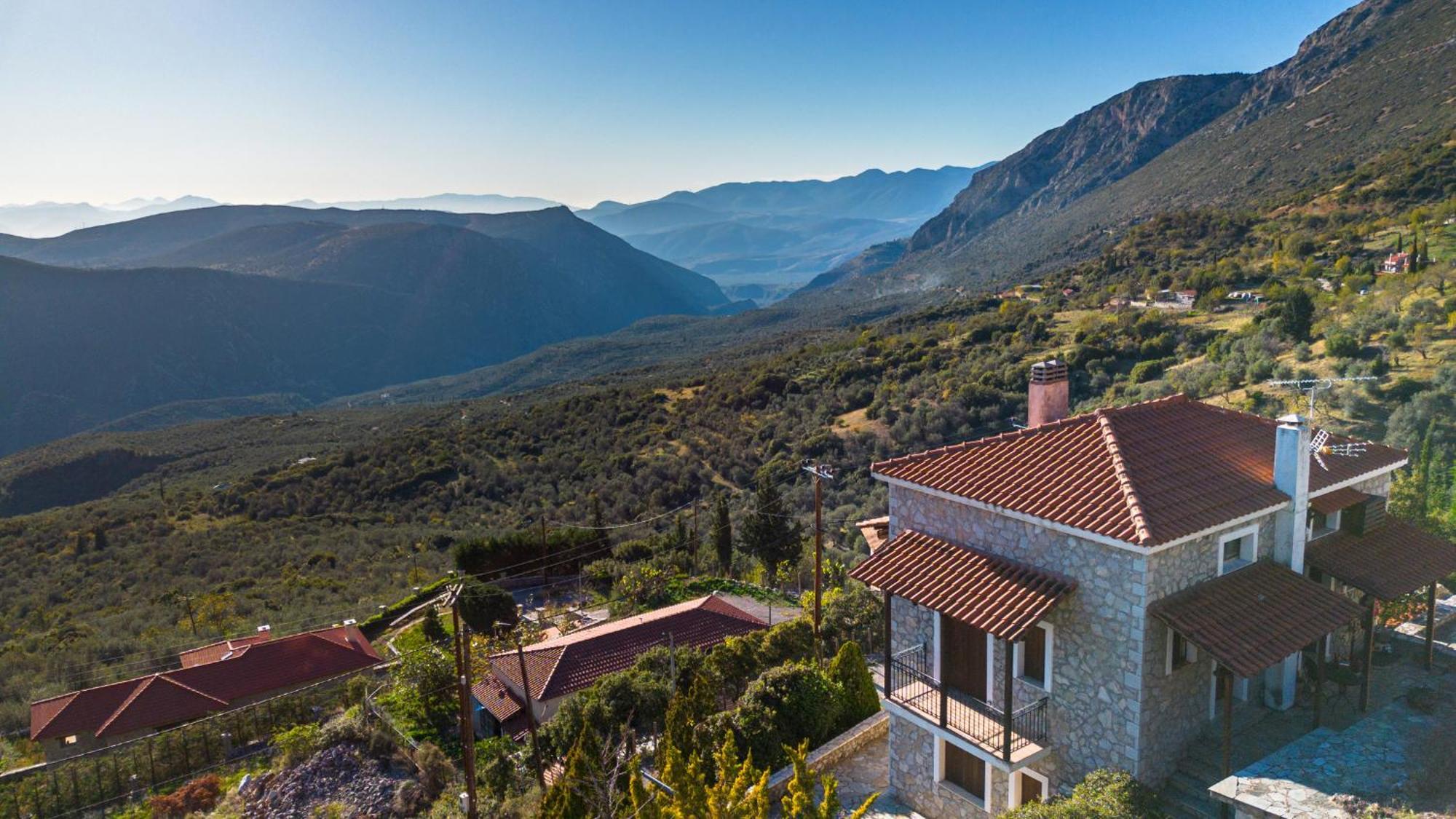 Rock Dandy Deluxe Chalet In Arachova - Delphi, Sauna, Prv Parking, Amazing View Zewnętrze zdjęcie