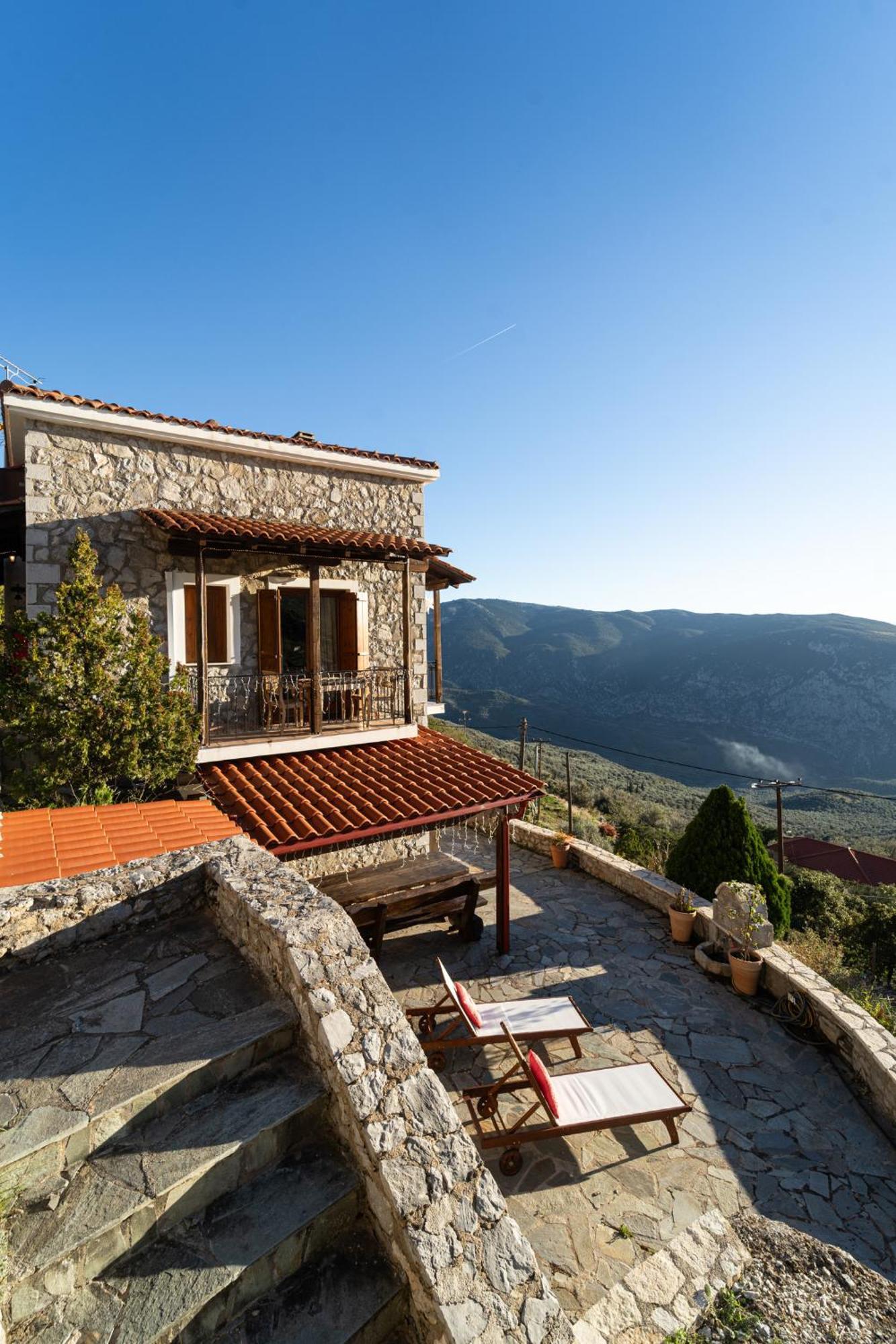 Rock Dandy Deluxe Chalet In Arachova - Delphi, Sauna, Prv Parking, Amazing View Zewnętrze zdjęcie