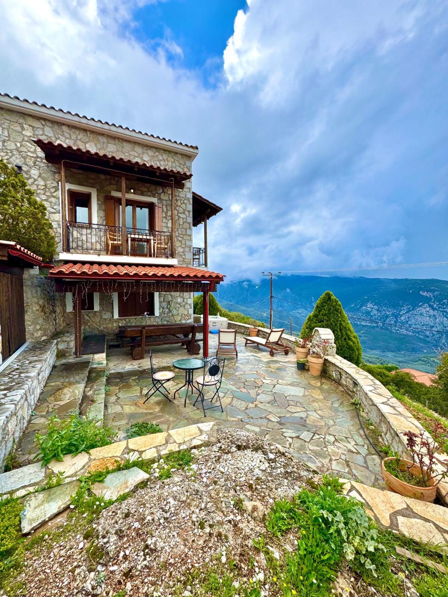 Rock Dandy Deluxe Chalet In Arachova - Delphi, Sauna, Prv Parking, Amazing View Zewnętrze zdjęcie